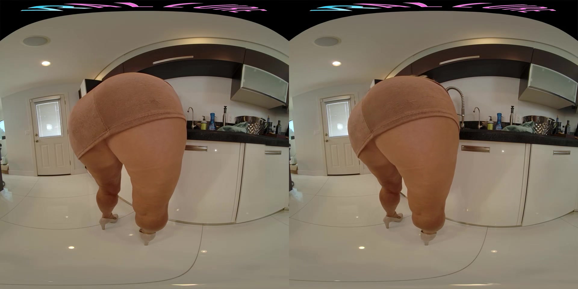 Alura Jenson - VRHush