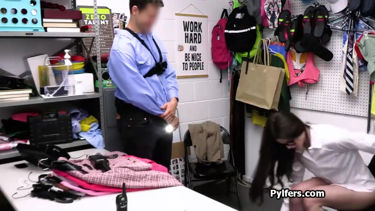 Throat Fucking Wealthy Perky Pilfer In The Backroom