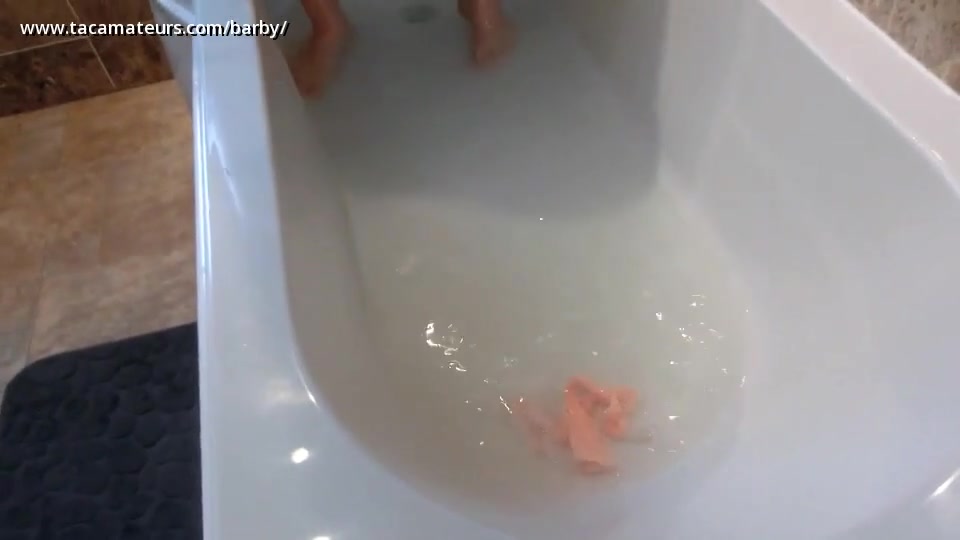 Soapy Shower - Barby