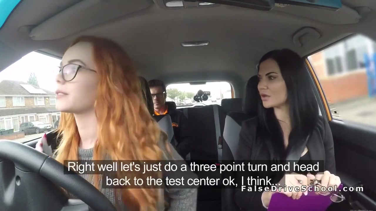 Threesome Ffm Fuck In Car
