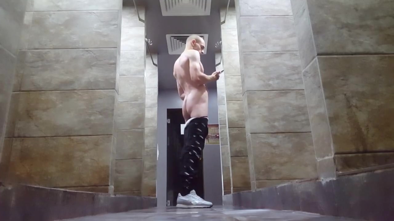 4k Video. Me Showing Off In Public Floor. Toned Ripped Body. Flexing