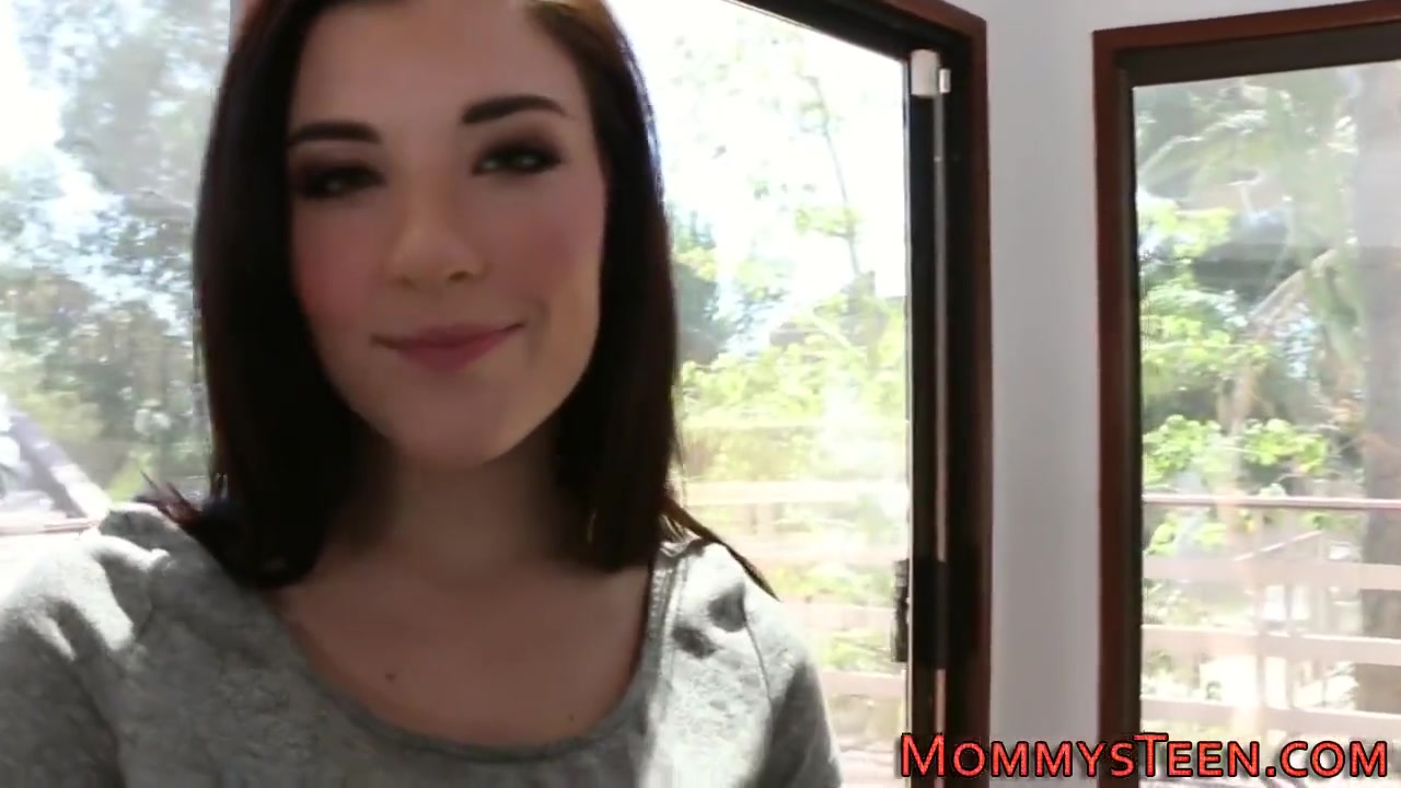 Stepmilf Licks teen 18+ Les
