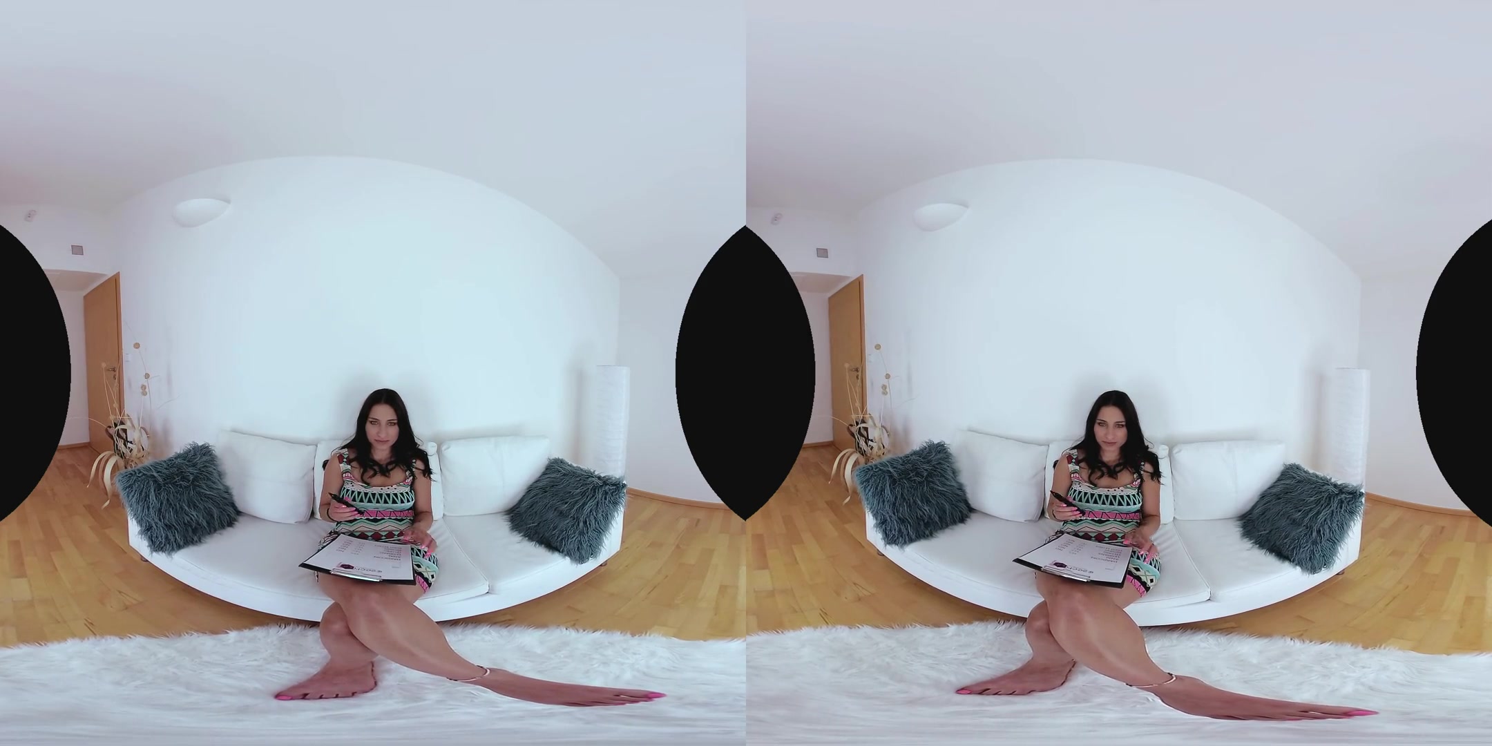 Sanny Luke in Sanny's First VR Experience - CzechVRCasting