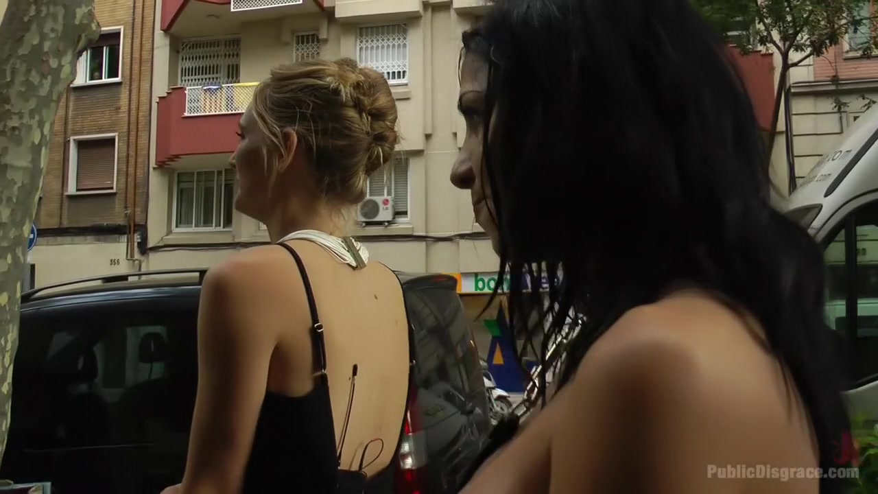 Cum Dumpster Loves Being Passed Around a Punk Show