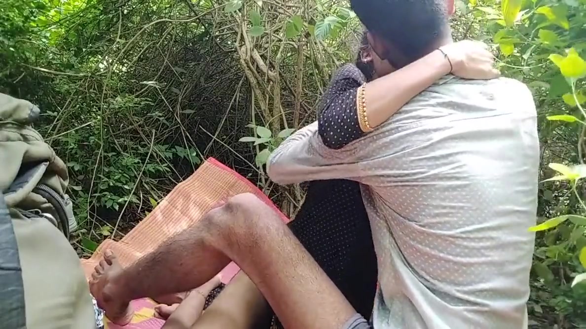 I Ripped Off My Girlfriends Tights And Fucked Her In The Woods