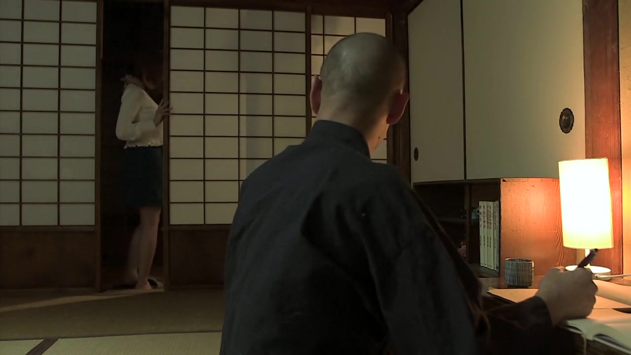 Cheating Housewife Ruri : 1