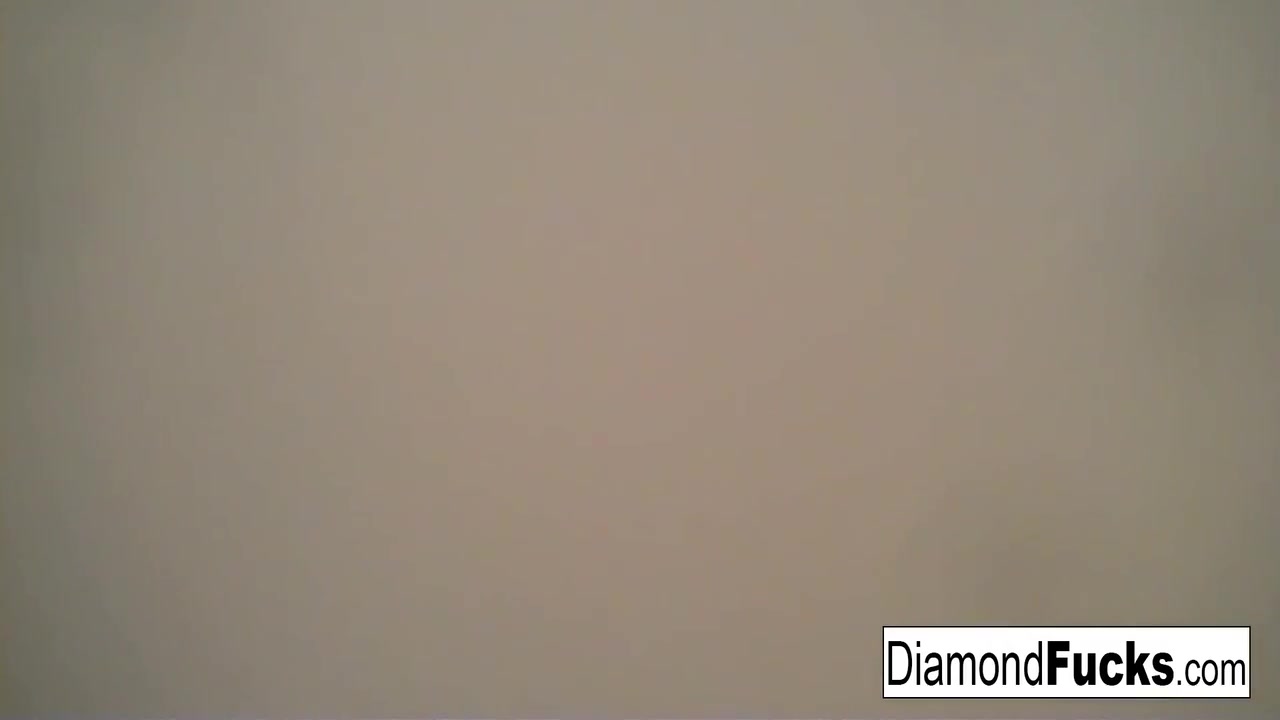 Diamond Kitty Decides To Get Wet And Wild In The Shower