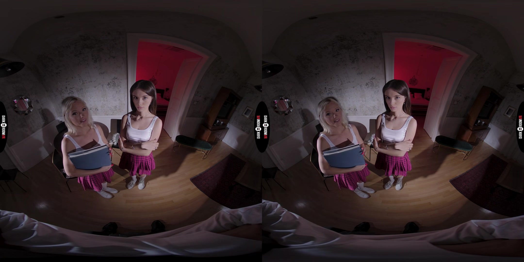 Liz Ocean & Azazie Skymm VR Porn: The Homework - DarkRoomVR