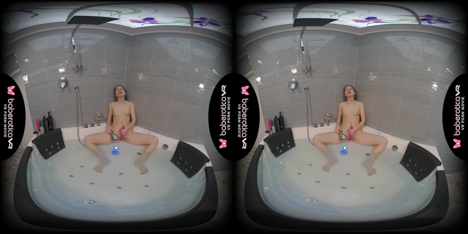 Cinderella and her pink dildo are in the tub for some VR fun - BaberoticaVR