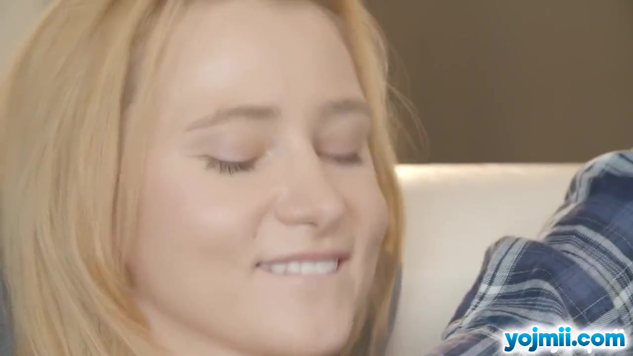 Josh Jo And Ivi Rein In And Fucked Rough On A Hot Day