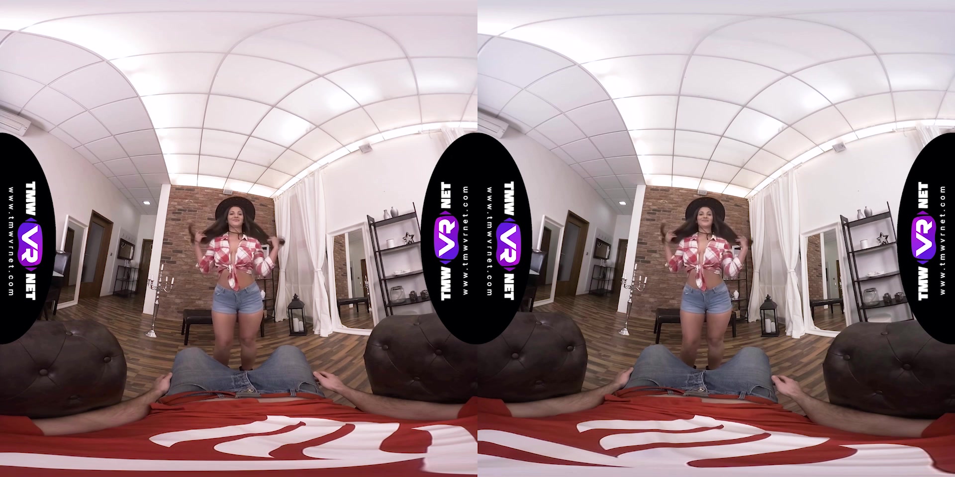 Cowgirl comes to town for sex - TmwVRnet