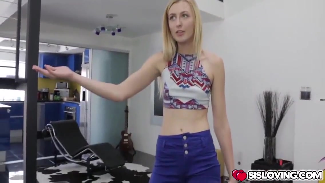 Grace Gives Her Stepbro A Hot Blowjob 6 Min With Alexa Grace