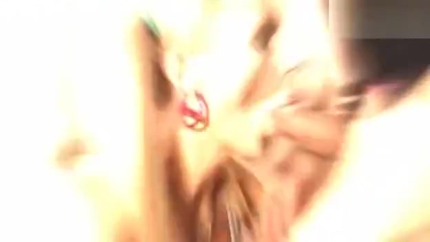 TS Juliette Stray gets cum in her own face