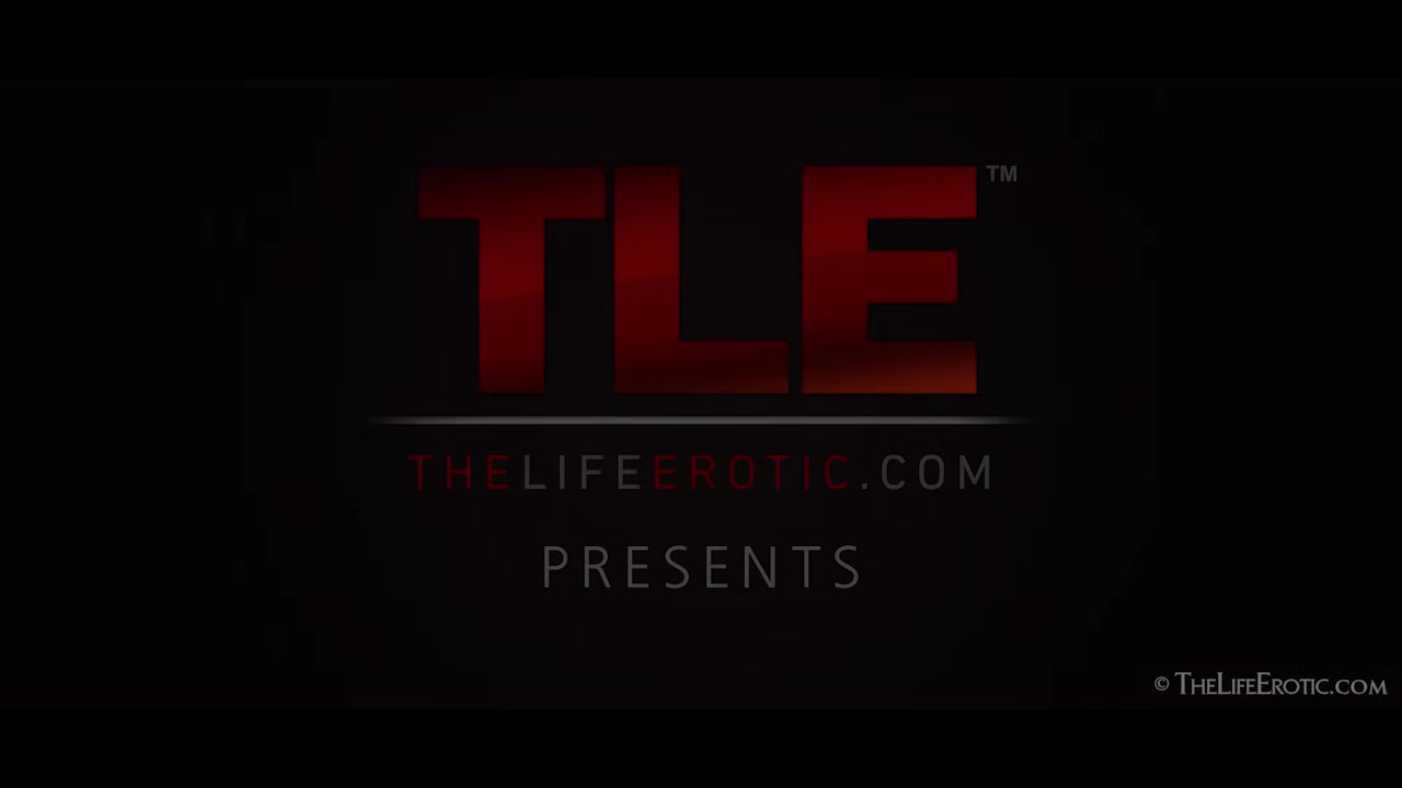 Introspection 2 - Delphine - TheLifeErotic