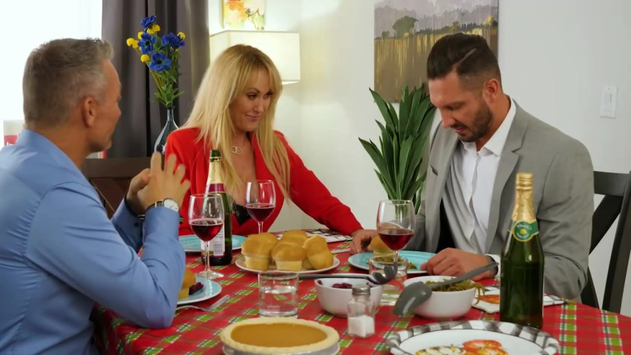 giving thanks to our relationship