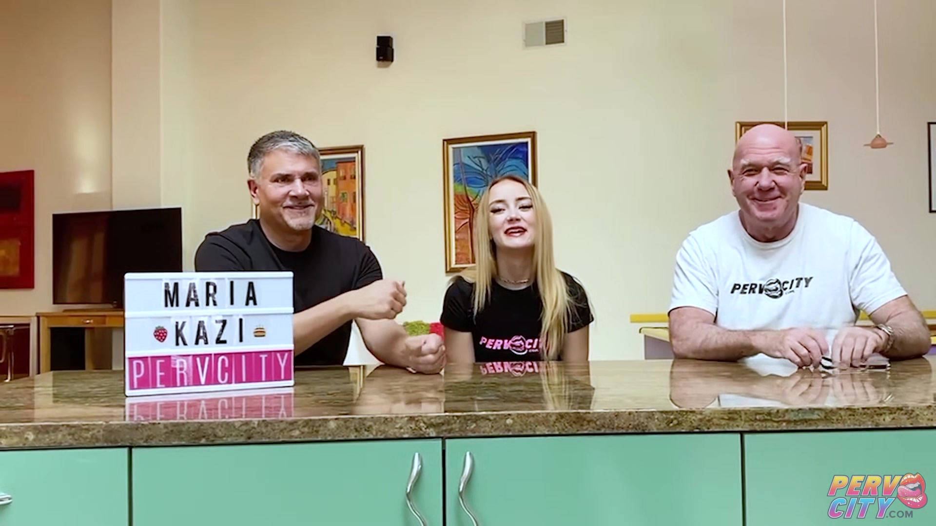 Maria Kazi Live
