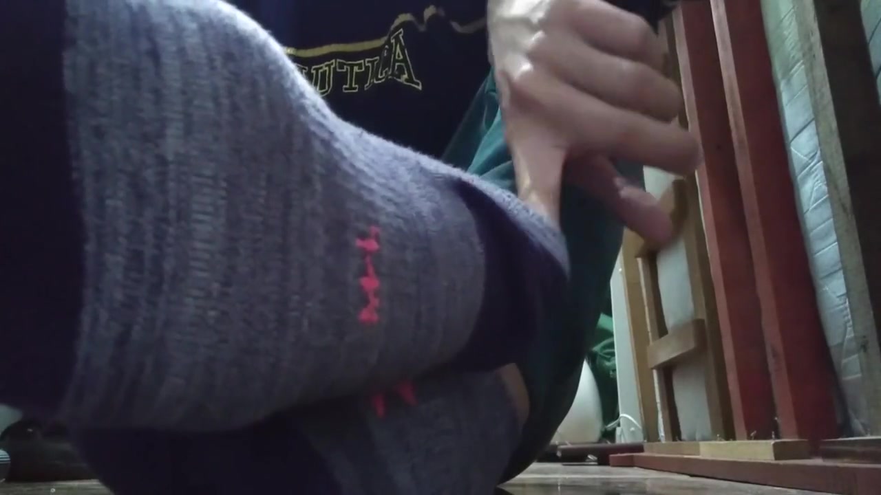 Gay Porn - Relaxing My Tired Feet After Work 8 Min