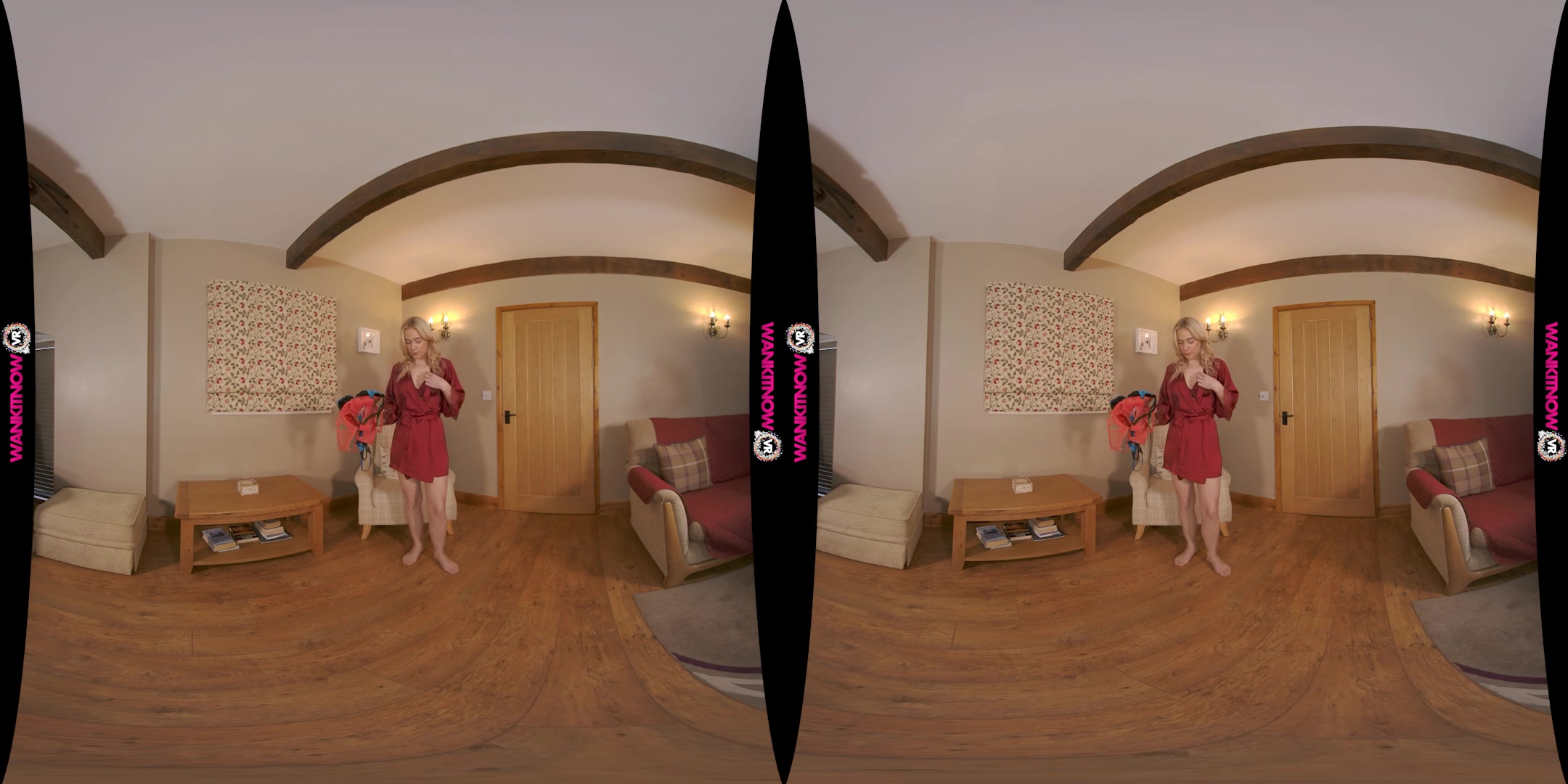 Lingerie Thief featuring Amy W - WankitNowVR