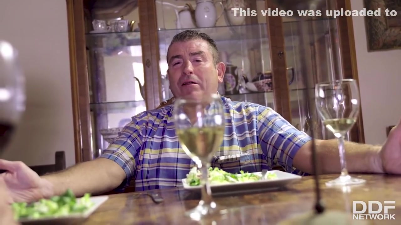He Gave The Guest Dinner Ever