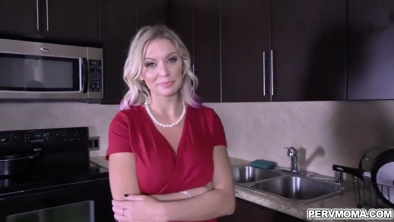 Busty Milf Gave A Tasty Blowjob - Kenzie Taylor