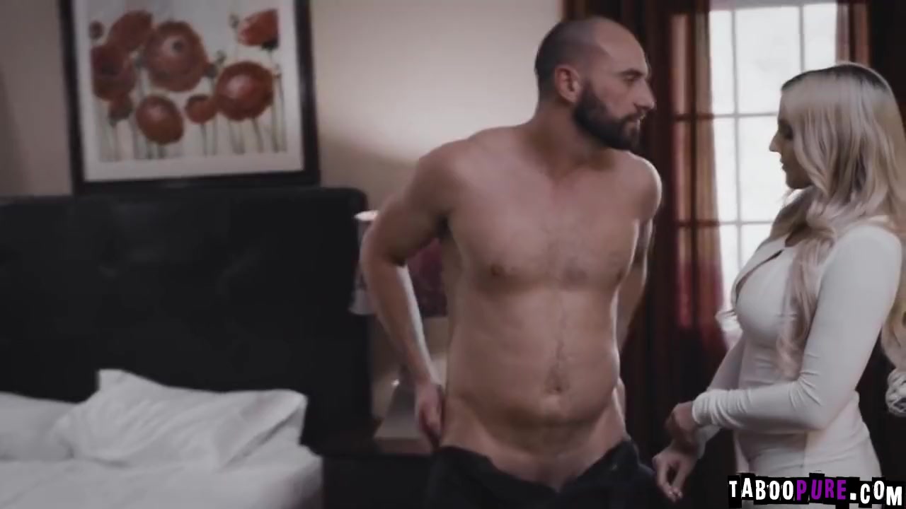 Stepdaugter Natalie Granting Stepmoms Wish On Getting H
