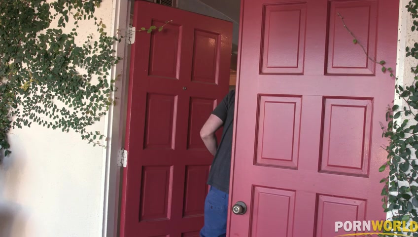 Home Alone: Bratty Slut Kate Bloom Lets Neighbor Stud Plow Her Teenage Pussy GP2321 - PornWorld