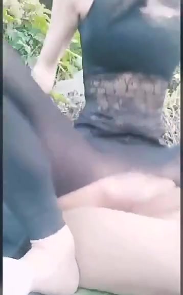 Thai college girl outdoor sex wth open legs