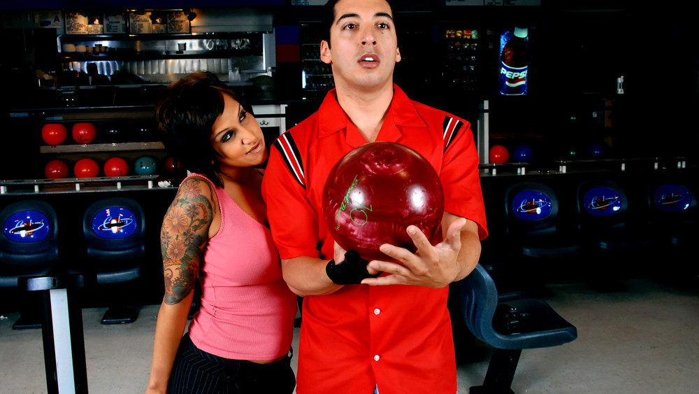 Regan Reese & Marcus Leon in Naughty Athletics