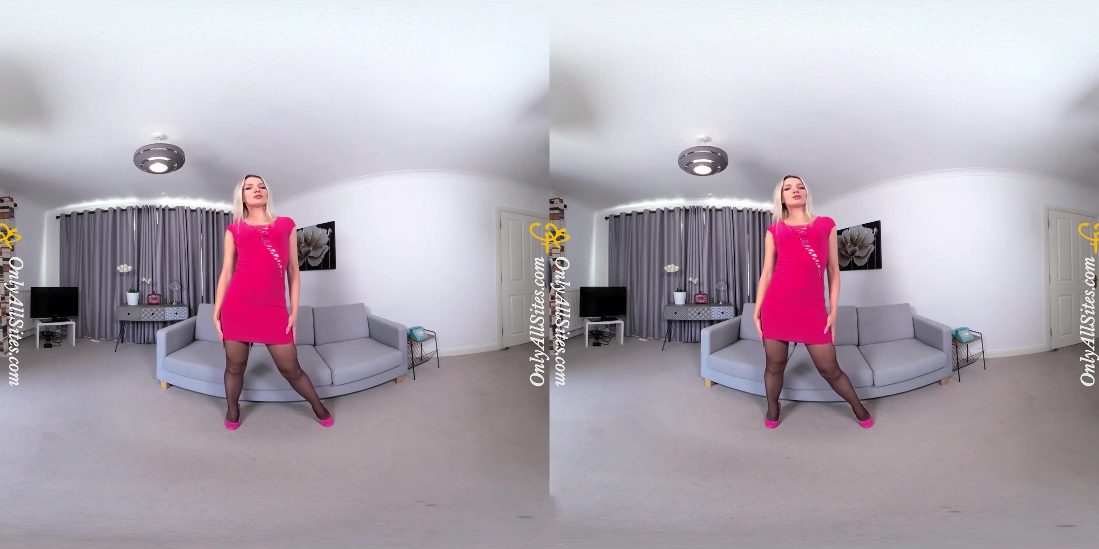 Lydia Jane - Fantastic Legs - OnlyTease