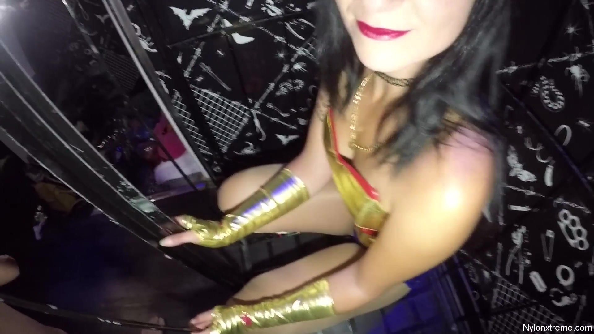 115 Natacha Guapa Are Wonder Woman Prisoner In House Of Sex - Sex Movies Featuring Sexy Tights