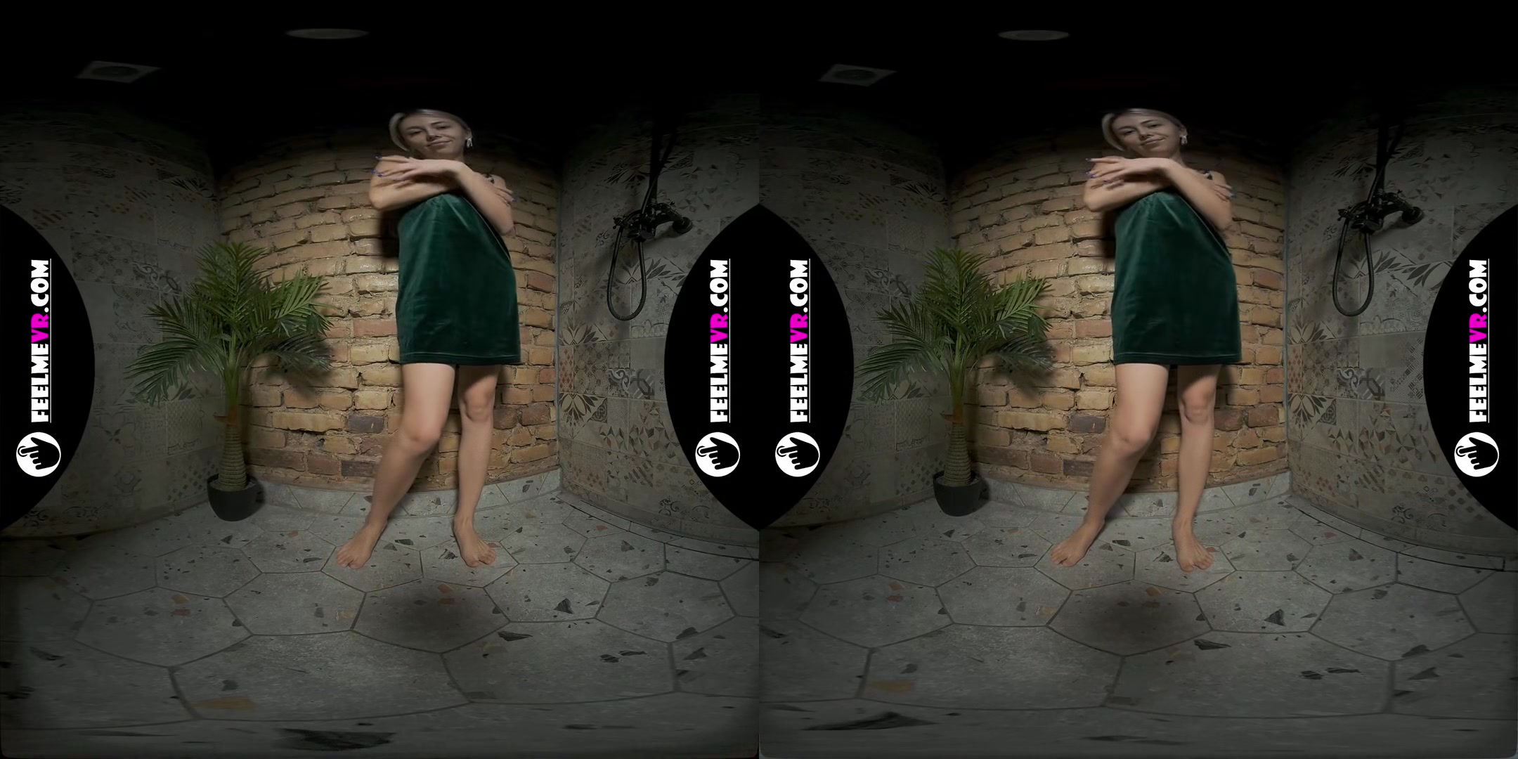 Virtual reality Nico nude oil self massage