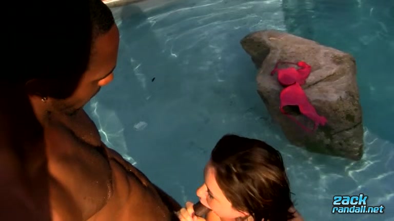 Billy Club Lets His Brunette Gf Katt Suck BBC Of Polo
