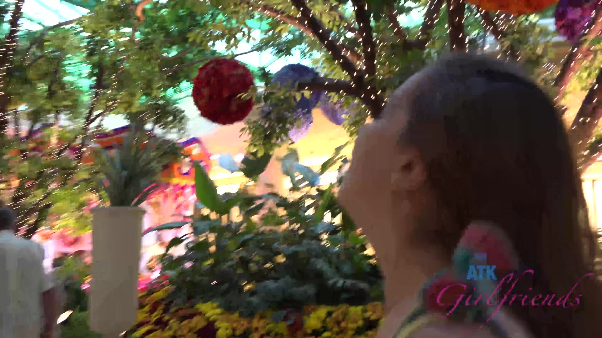 Virtual Vacation In Las Vegas With Kasey Warner 1/3