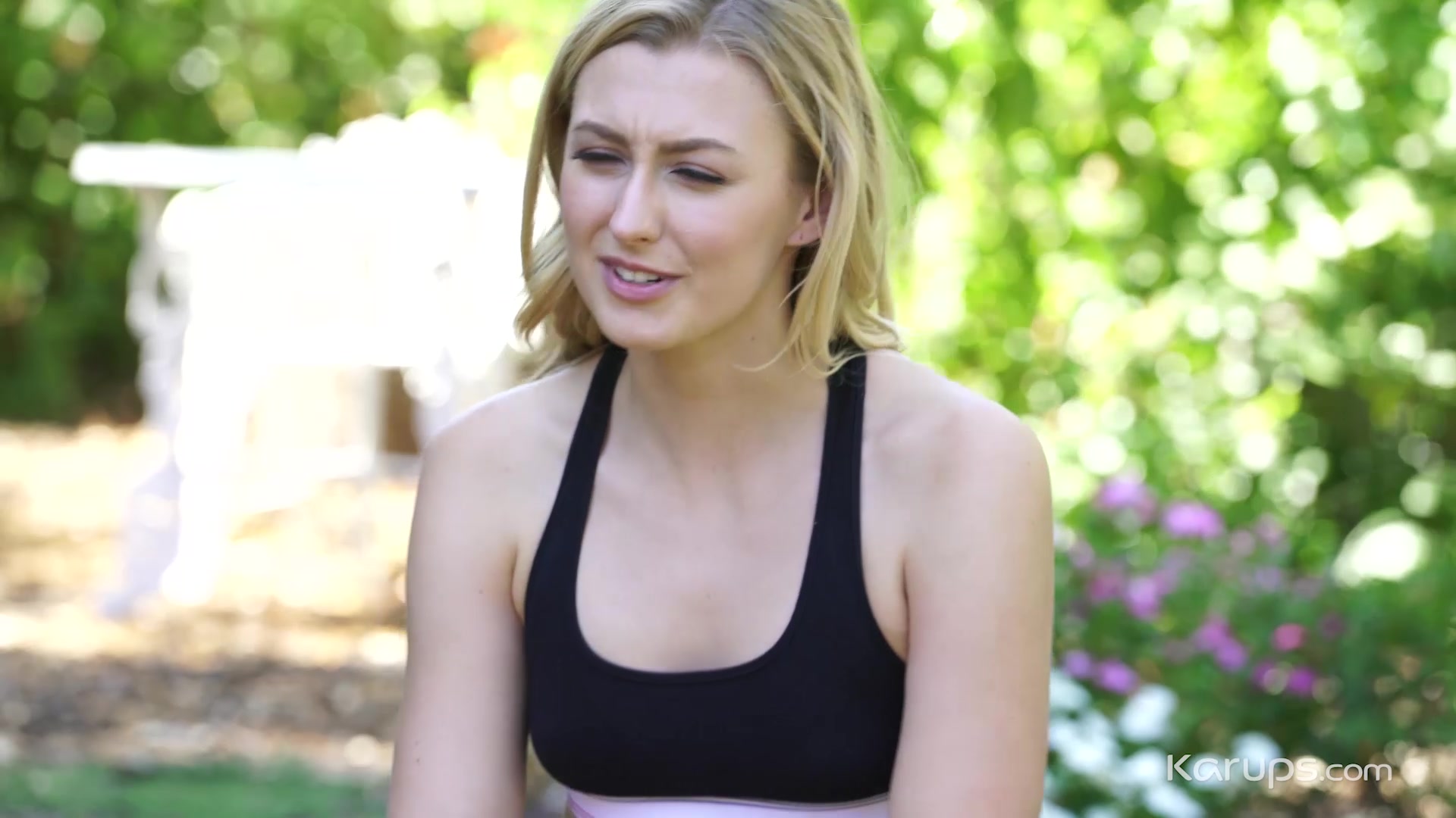 Alexa Grace - Karups