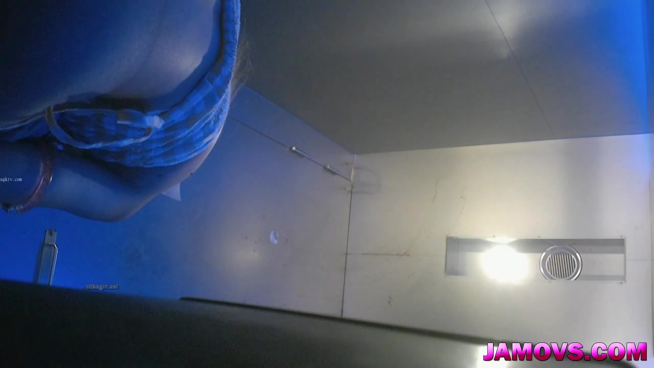 video of a real Asian couple exposed