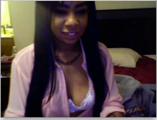 I met this wonderful Ebony gal online flashing her boobies