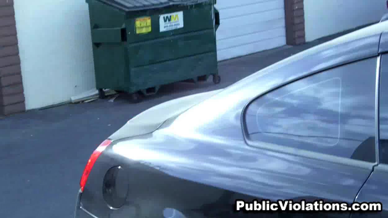 Found this curvy babe on streets and got an awesome oral service