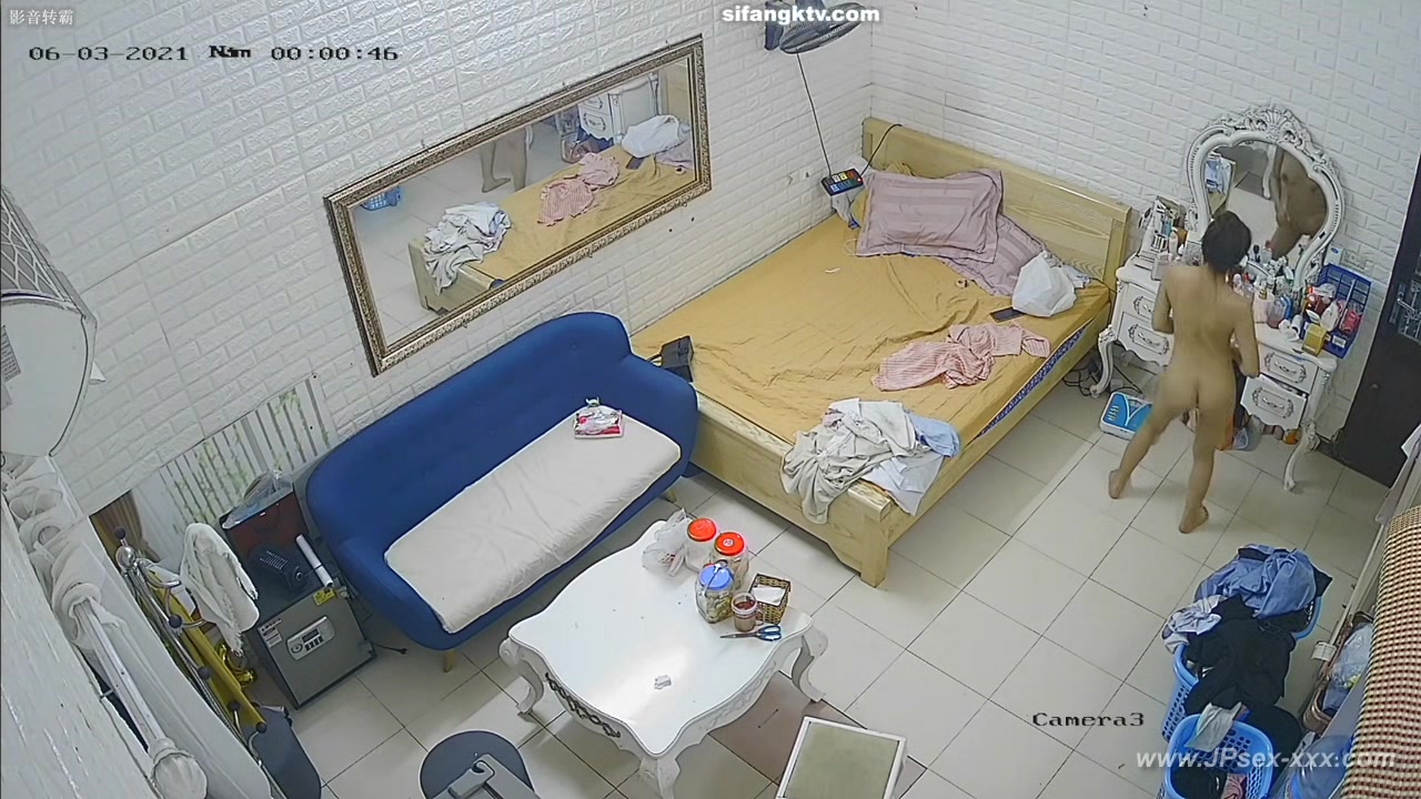 chinese girls dormitory.3