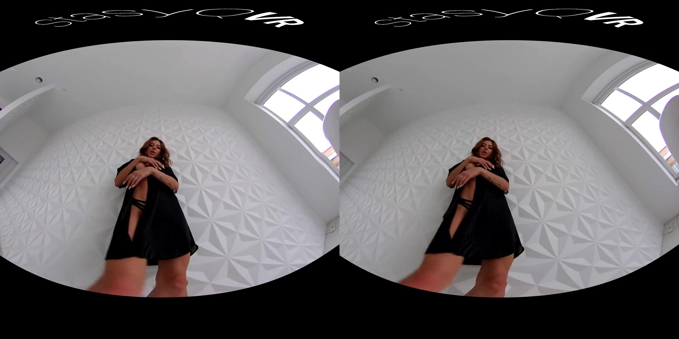 Sandra Wellness in Long Legs and Lace - StasyQVR