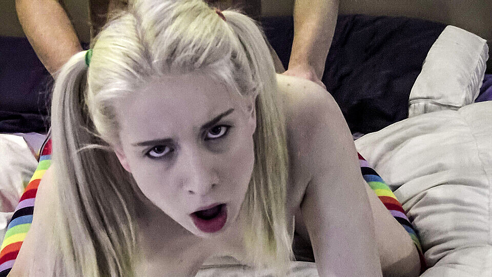 Pretty Kristen doesn't want to end up on the Internet, Rocko seems to have other ideas.