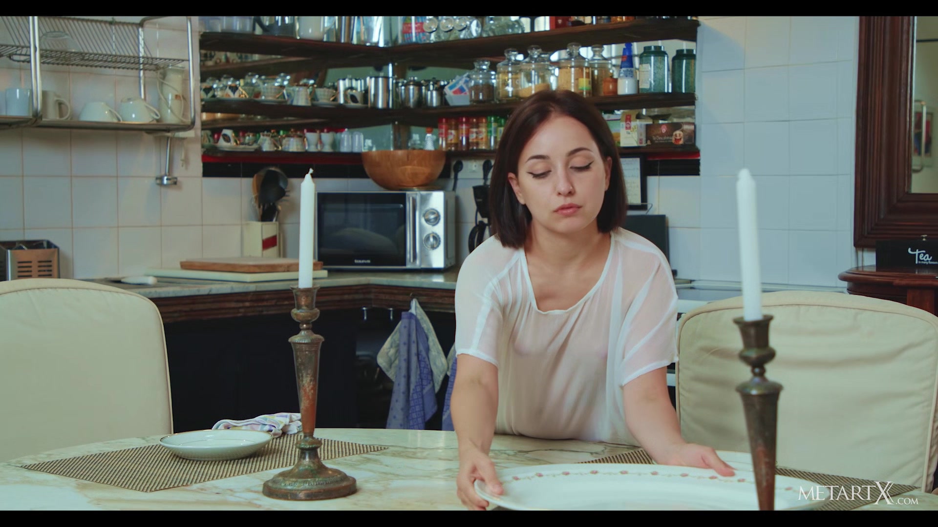 Naked Lunch - Alin Luxe