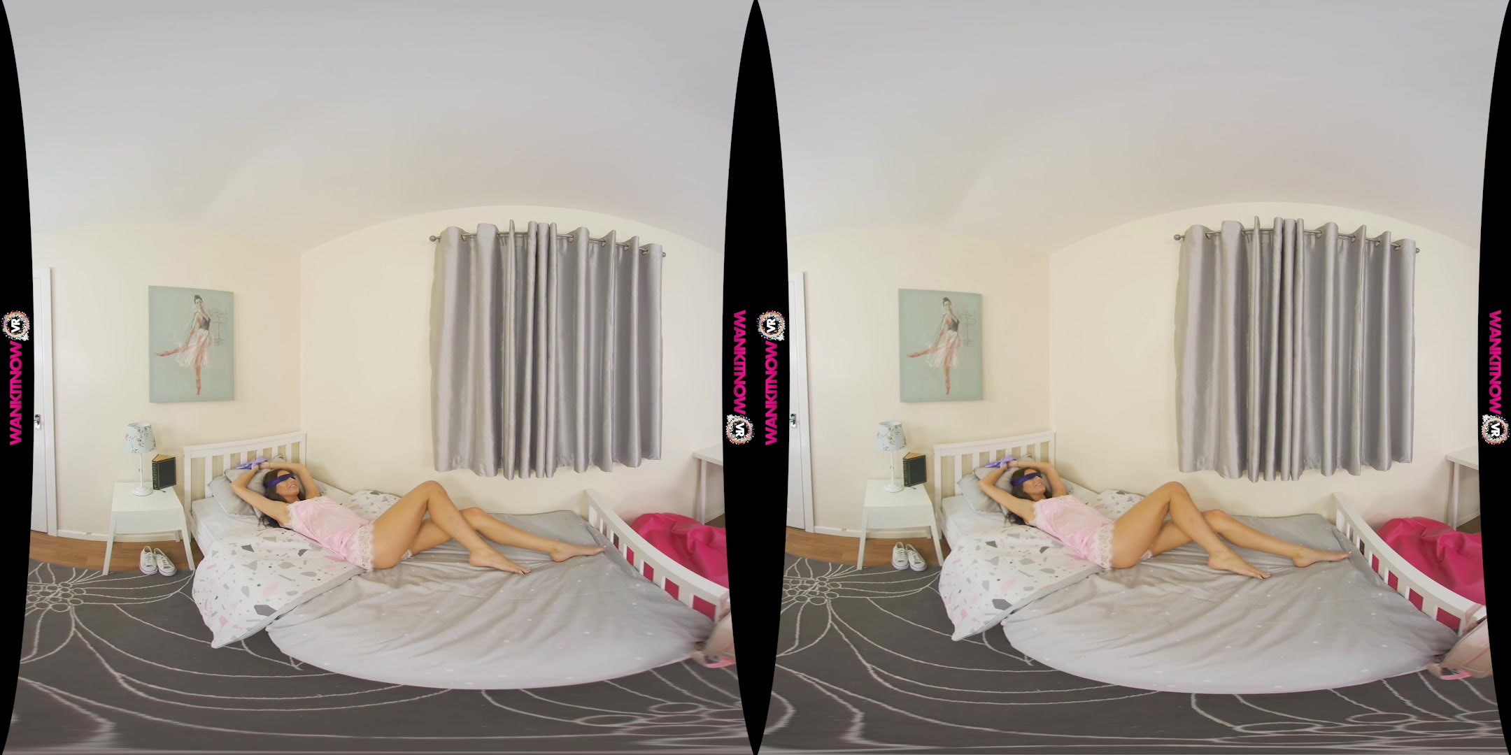 Silent Wanker featuring Rose - WankitNowVR