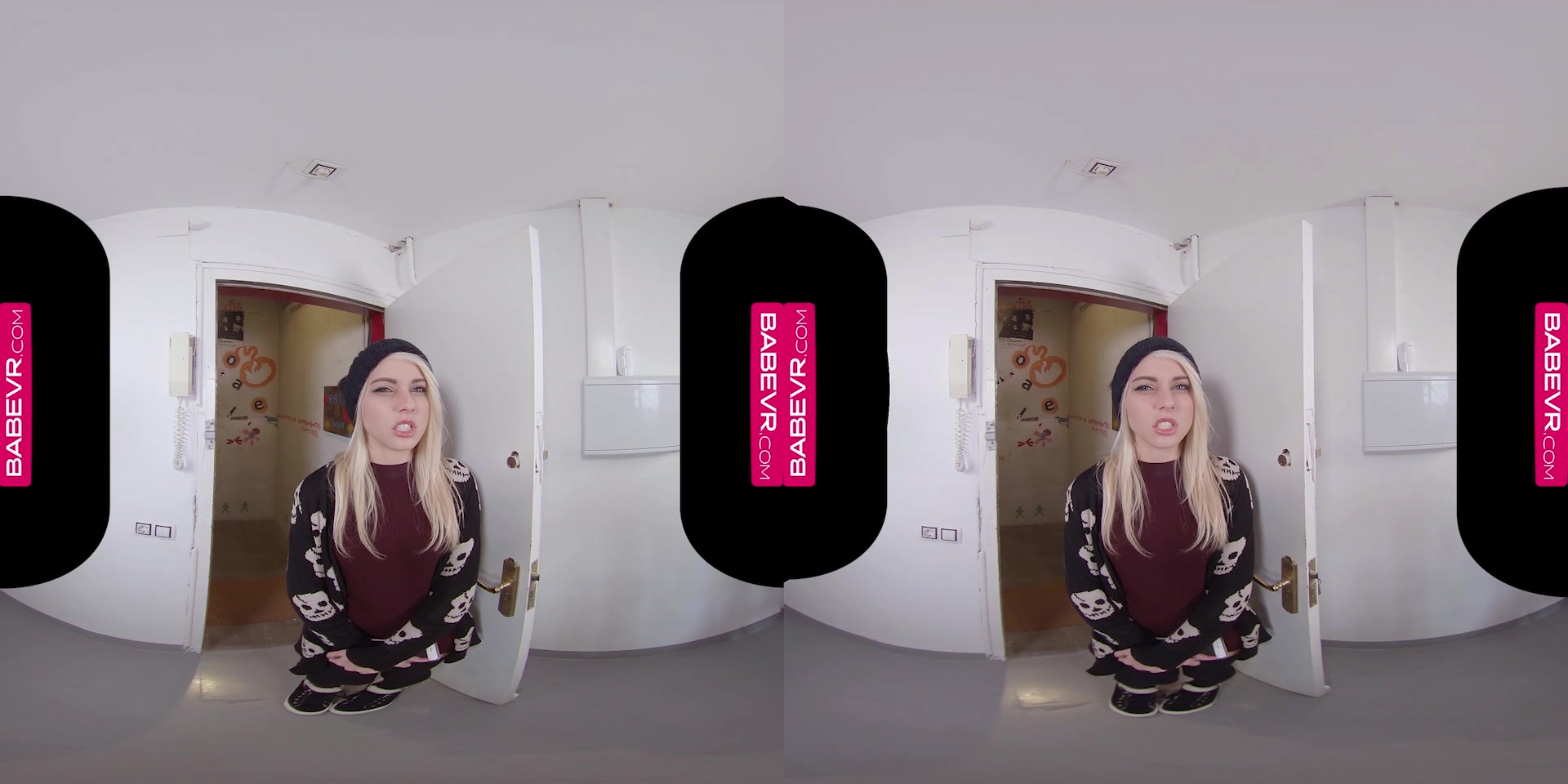 Chloe Toy in Sk8er Toy - BabeVR