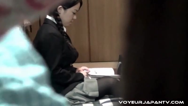 Cleaning Out The Cobwebs - VoyeurJapanTV