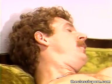 Jizz splash on the hairy pussy