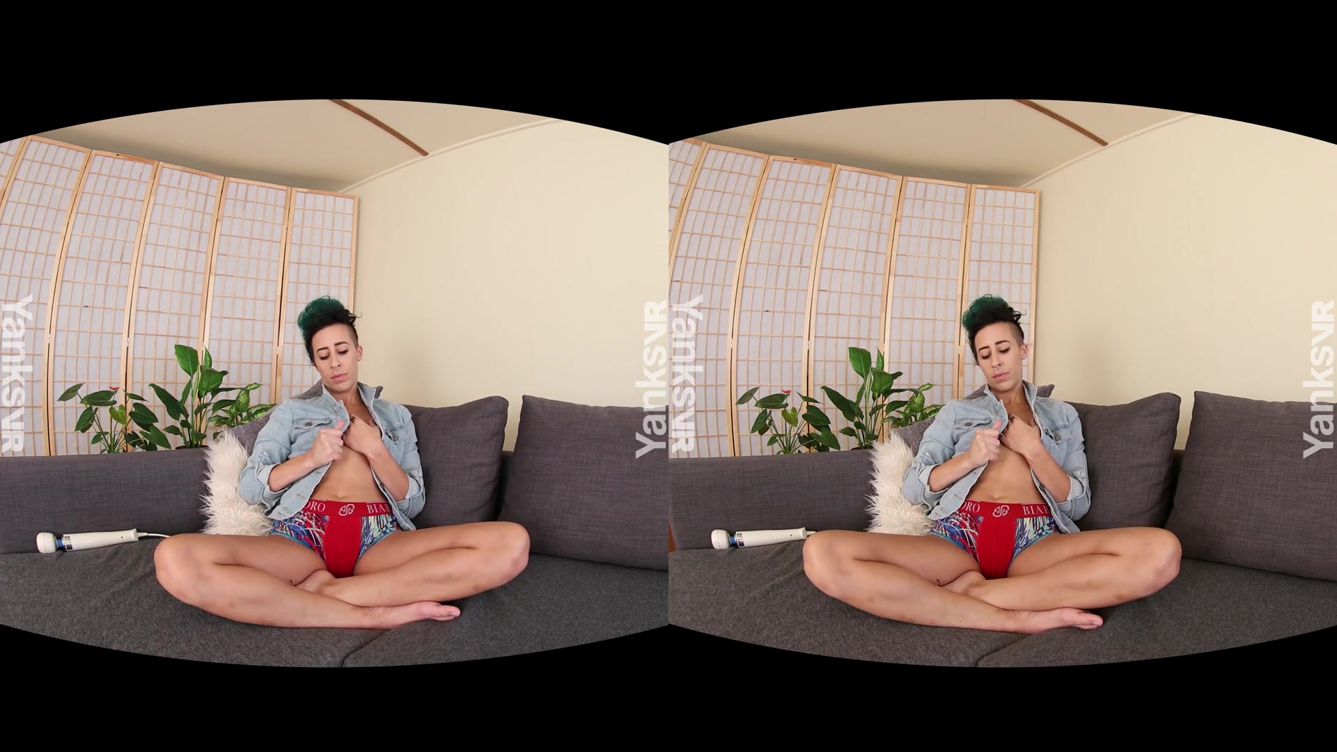 Andre Shakti in Andre Shakti - Big Smile and Big Contractions - YanksVR