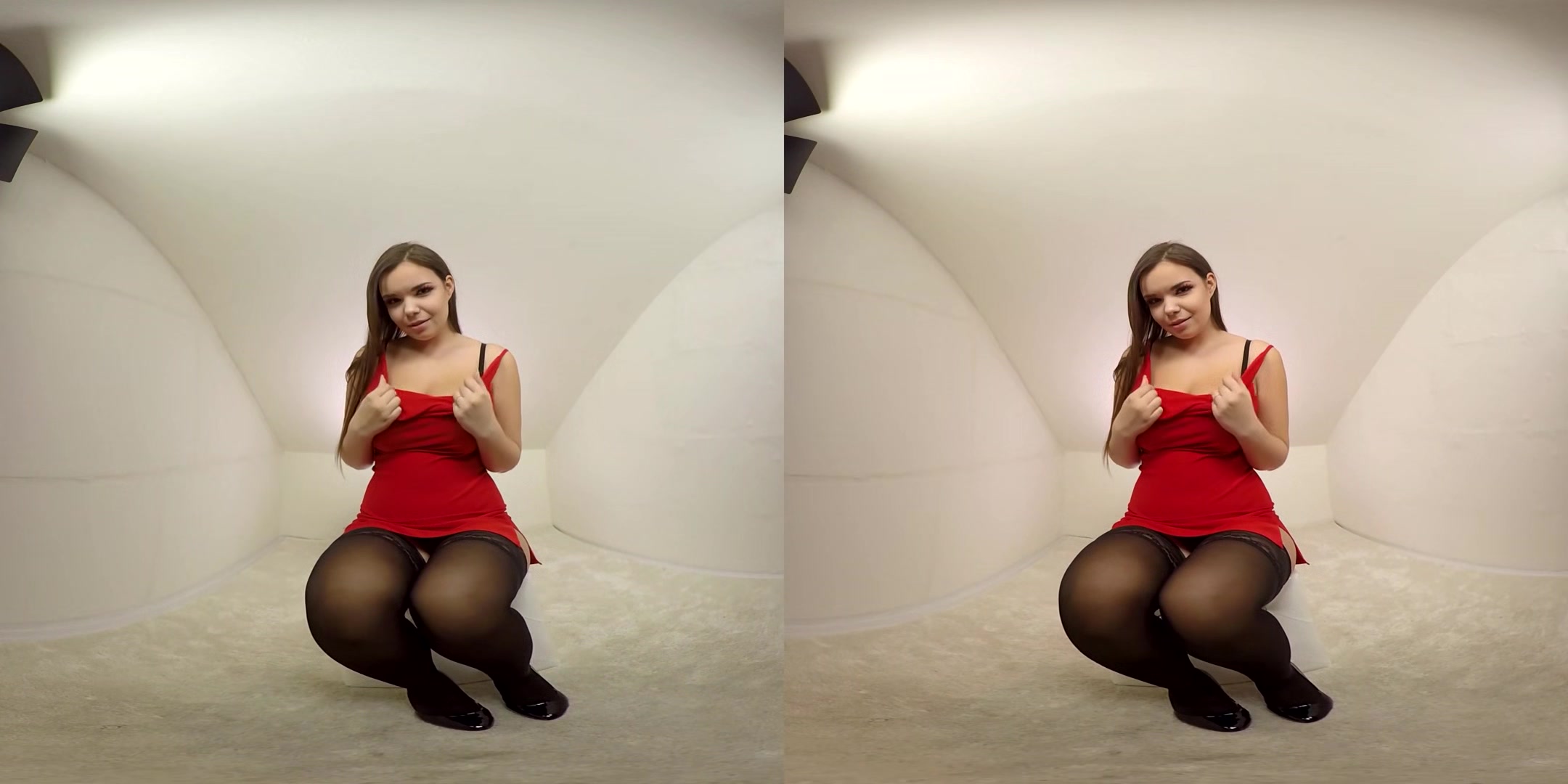 Hot Sofia Lee Playing With Her Favorite Toy - Stockings, Teen, Toying