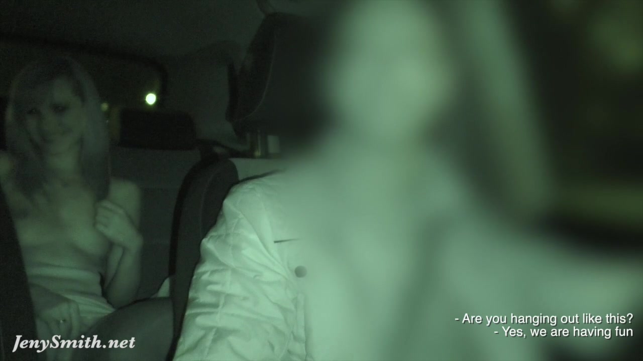 Jeny Smith is being caught naked on back seat of taxi