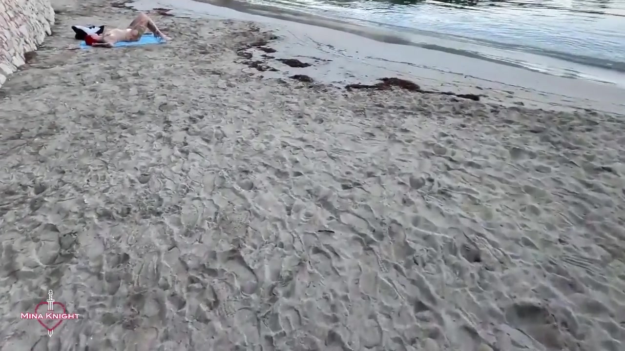 Picked Up On The Beach! Hot Holiday Fuck With A Big Load!