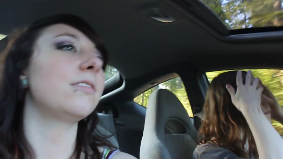 Cheyenne in hot amateur girl fucks and sucks dick in a car